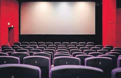 Exhibitors willing to reopen theatres, but only with govt aid