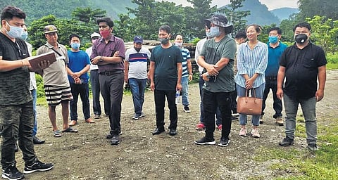 IAS officer Pravimal Abhishek Polumatla with UPSC aspirants. (Photo| EPS)