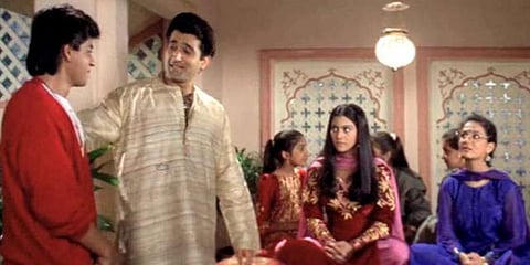 Bollywood actors Shah Rukh Khan (L) and Parmeet Sethi in 'Dilwale Dulhania Le Jayenge'. (Photo | YouTube Screengrab)