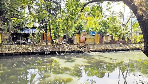 Encroachment on the Parvathy Puthanar