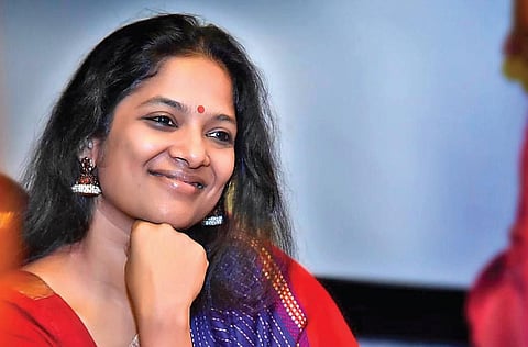 The play is set during the lockdown where there is a food crisis in the country.