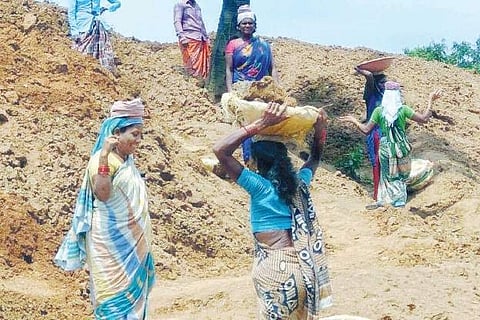 NREGA workers (File photo| EPS)