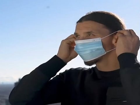 AC Milan striker Zlatan Ibrahimovic wearing a mask. (Photo | Screenshot)