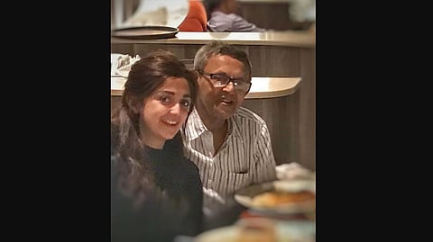 Monali Thakur with father Shakti Thakur. (Photo | Instagram)