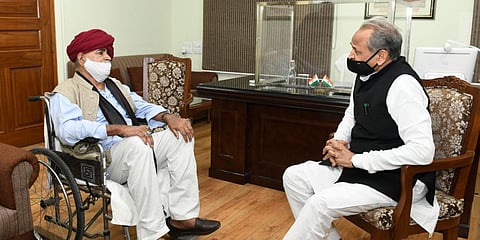 Col Bainsla meets Rajasthan CM Ashok Gehlot on Wednesday night. (Photo| Special Arrangement)