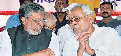 Bihar CM and JD-U leader Nitish Kumar with Sushil Modi (Photo | PTI)