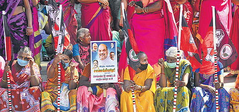 AIADMK supporters waiting to welcome Home Minister Amit Shah outside Chennai airport | DEBADATTA MALLICK