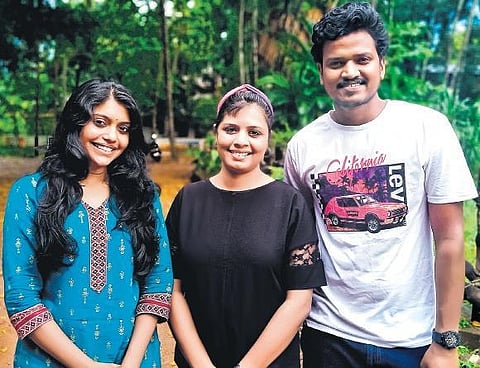 The short film stars Lukman Avaran and Sruthy Jayan in the lead roles as a couple awaiting the birth of their first kid.