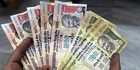 File image of old 1000 and 500 rupee notes