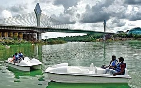 Cable bridge boosts appeal of boating
