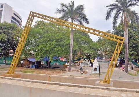The renovation work is under way at the Ponnara Sreedhar Park which is located adjacent to the Central railway station, Thampanoor
