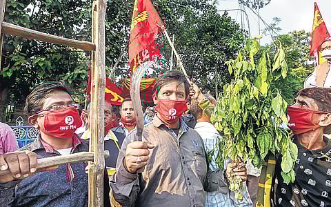 'Delhi Chalo' stir: Farmers from more states joining agitation, claim pan-India movement