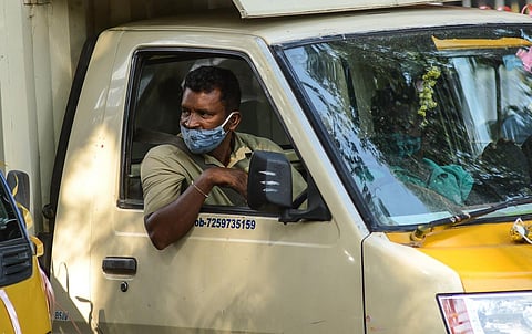 Wearing masks inappropriately attracts fines | Express