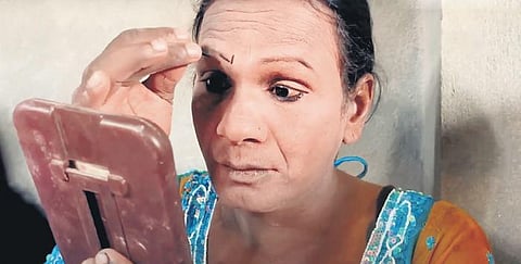 Manoj Paswan, an artist, in grantee Aamir Rabbani’s project on Launda Nach