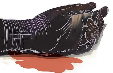 According to Narasaraopet rural Circle Inspector (CI) Y Achaiah, when Kumaraswamy objected to his sister taking with an acquaintance over the phone, she did not pay heed to him and continued talking.