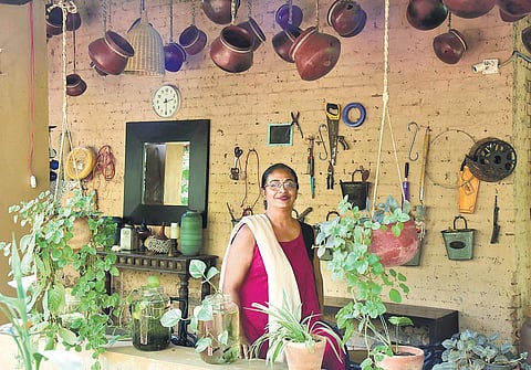 Artist Haseena Suresh (Photo | Albin Mathew, EPS)