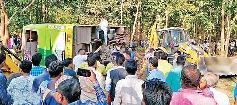The bus which met with accident at Papdahandi village. (Photo | EPS)