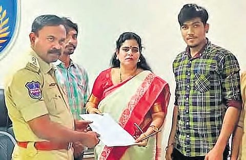 Actress Karate Kalyani hands over a complaint letter to the Hyderabad Cyber Crime police against controversial actress Sri Reddy for putting up an offensive Facebook post against her
