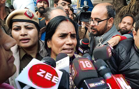 Nirbhaya mother Asha devi at Patiala house court after the judgement in New Delhi. (File Photo | Shekhar Yadav, EPS)