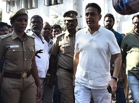 Actor Kamal Hassan returns from KMC mortuary in Chennai after visiting the victims of Indian 2 accident, on Thursday. (Photo | P Jawahar)