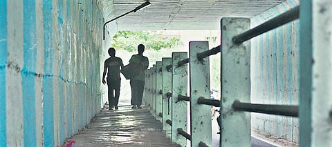 A still from the film 'Kaage Bangara'.