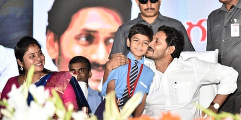 Andhra Pradesh CM YS Jagan Mohan Reddy with Ch Abhimanyu during the launch of Jagananna Vasati Devena scheme. (Photo| EPS)
