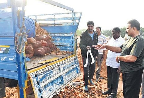 TN smuggler held after hot pursuit