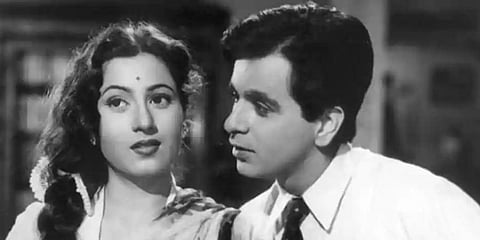 Madhubala with Dilip Kumar in 'Tarana'.