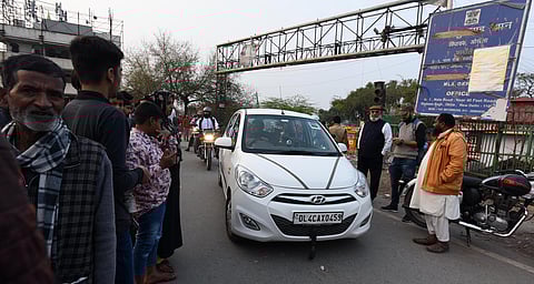 Delhi police remove barricade to open road from Shaheen Bagh no 09 Kalindi kunj to Noida in New Delhi India on Saturday February 22 2020. (Photo | EPS)