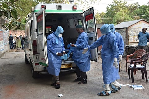 Authorities shifting coronavirus suspected persons to Gandhi Hospital from Karimnagar. (Photo | EPS)