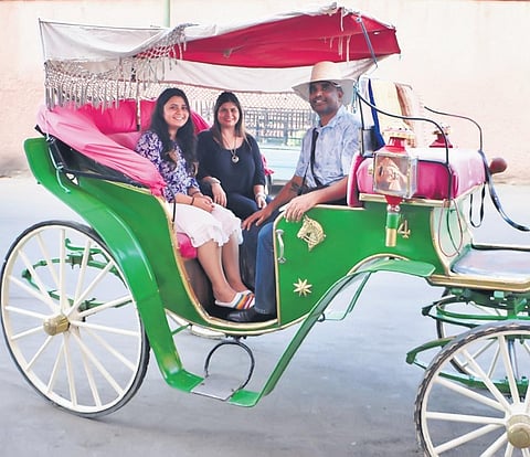 When not exploring the world with their daughter Akanksha, Rupali and Bakshish