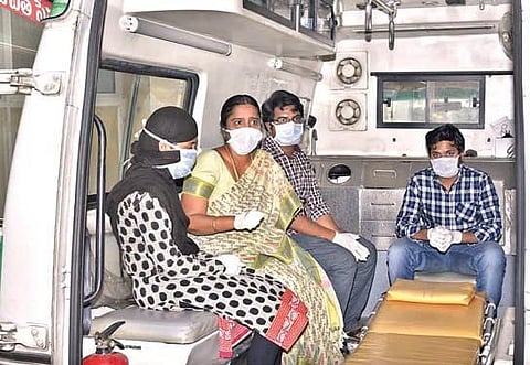 Two doctors and two nurses were discharged from Covid hospital in Anantapur after being tested negative for the virus on Thursday. (Photo | EPS)