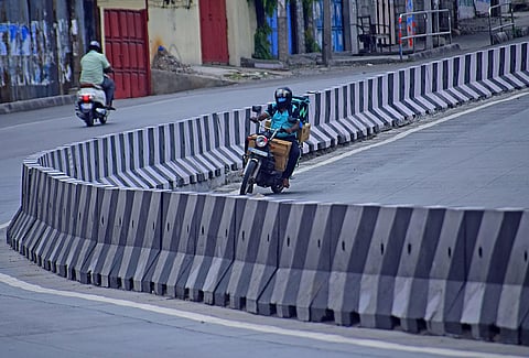 Visual of Mysore Road in Bengaluru amid COVID-19 Lockdown in Karnataka on Tuesday. (Photo | Pandarinath B/EPS)