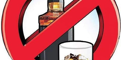 Man hooked to booze dies in Tamil Nadu after vain bid to get his dose of liquor