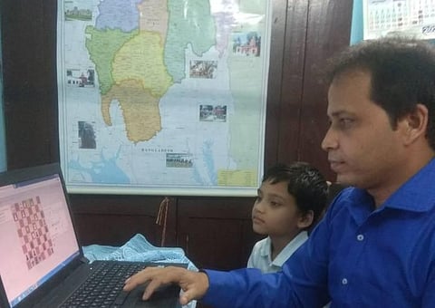 Tripura man engineers checkmates for online chess gamers