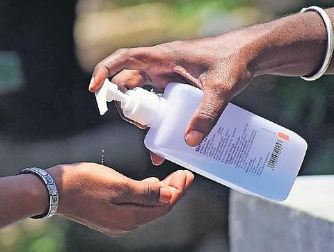 Some experts believe tests are the only way to know a patient’s status | Pandarinath B