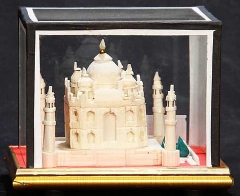 A pith carving of Taj Mahal. (Photo | tnpoompuhar.org)