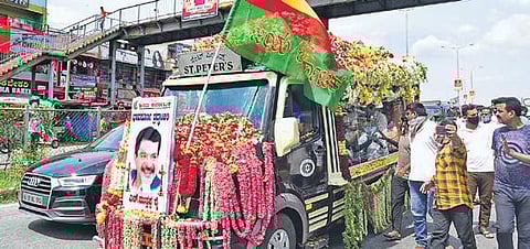 Supporters pay their last respects to Muthappa Rai in Bengaluru Friday | Vinod Kumar T