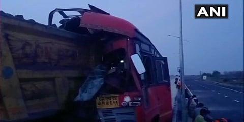 Four migrant workers were killed after a bus they were travelling in crashed into a truck, in Yavatmal. (Photo| ANI)