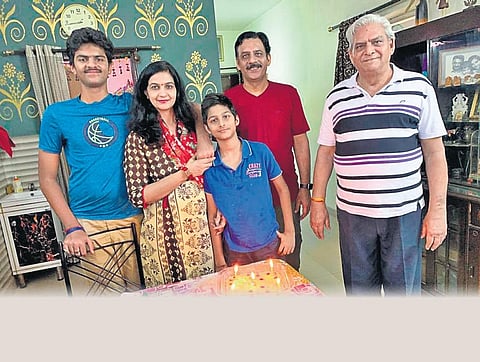 Pankaj Tiwari and his wife celebrating their marriage anniversary in lockdown with the family