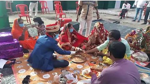 Interstate couple marry midway on Assam-Bengal border