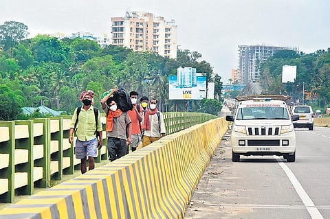 Representative image of migrant workers in Kerala |B P Deepu