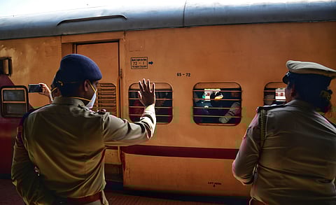 Passengers including many migrant workers heading to board the Shramik Special. (File Photo | Shriram BN, EPS)