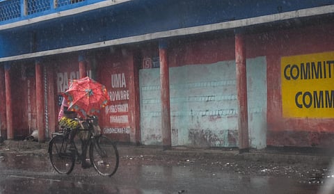 Delhi, which has been reeling under the heatwave, is likely to get little relief from the rain. (Photo | Biswanath Swain, EPS)