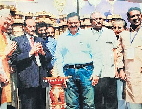 Poet Nisar Ahmed inaugurated a poets’ conference for World Kannada Meet in Belagavi in 2011 | Express
