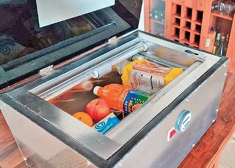 Log 9 Materials’ CorornaOven can be used to disinfect masks.