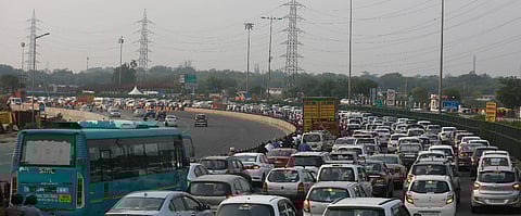 Huge traffic jam at Delhi border in NH 48 in New Delhi (Photo| EPS/ Shekhar Yadav)