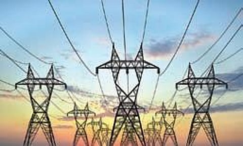 Government gives guarantee for discoms to raise Rs 6,600 crore