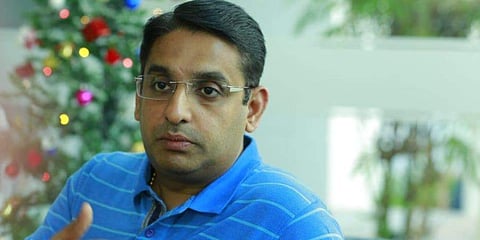 Malayalam filmmaker Vijith Nambiar has opined that Bollywood is not an ideal and healthy place for South Indian actors, musicians and technicians to work in.