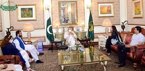 Pakistan journalist Mehr Tarar at a meeting with the members of the Ministry of Information. (Photo | Twitter)